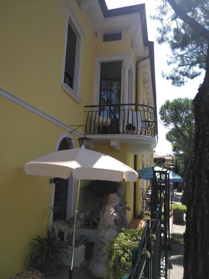 Hotel Casa Giulietta Desenzano del Garda Exterior foto