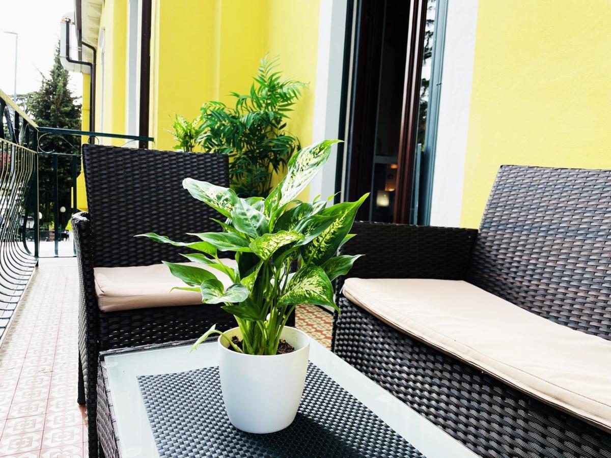 Hotel Casa Giulietta Desenzano del Garda Exterior foto